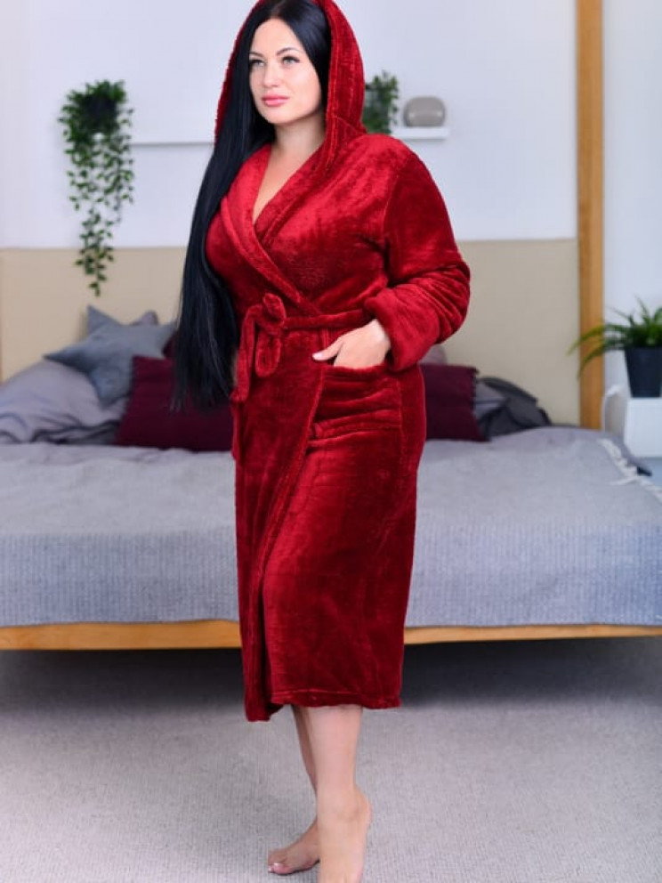 Жіночий бордовий махровий халат Woman Romance Style 2105