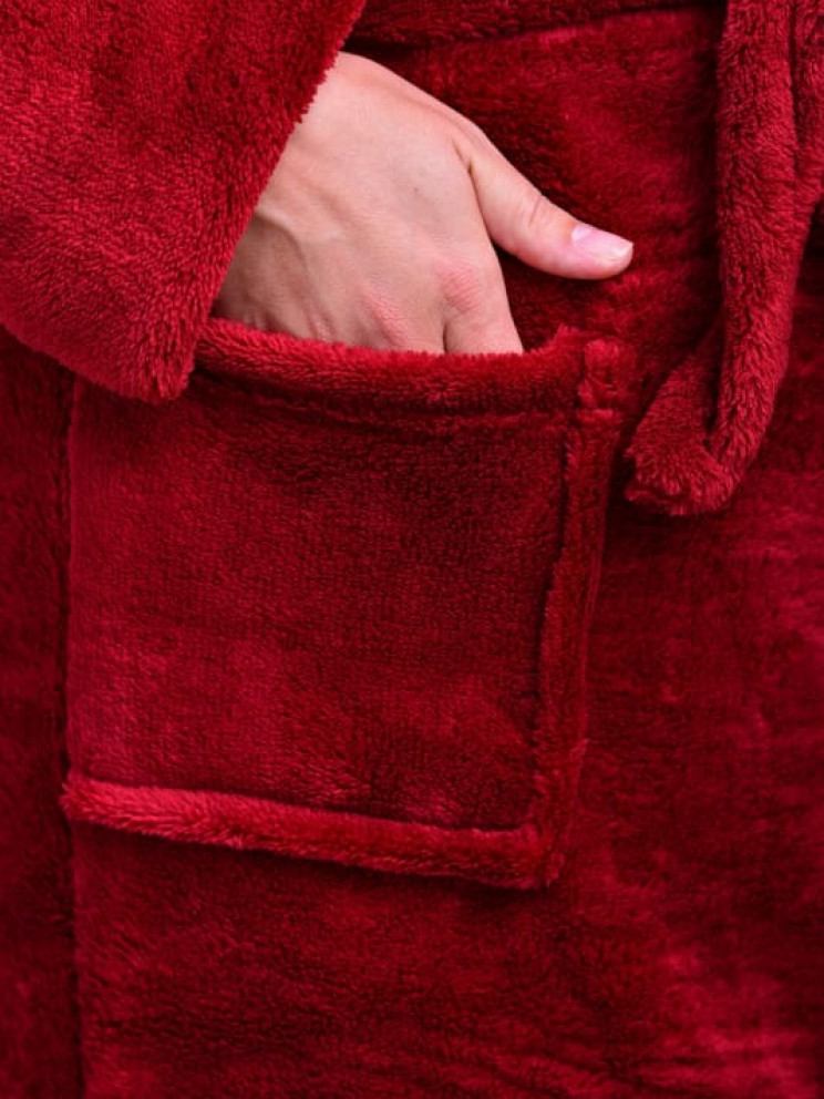 Жіночий бордовий махровий халат Woman Romance Style 2105